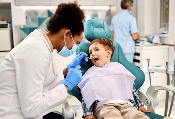 Why A Family Dentist Is The Ideal Choice For Cosmetic Enhancements