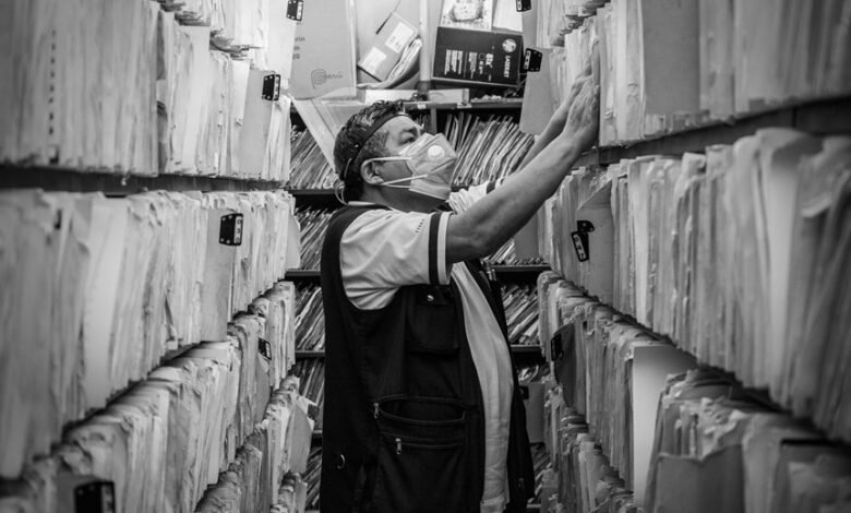 access number record archives extracted ids