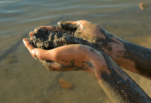 Top Benefits of Dead Sea Mud for Healthy Skin